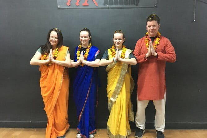 Learn to Dance like a Bollywood Star - What to Expect from the Bollywood Dance Class