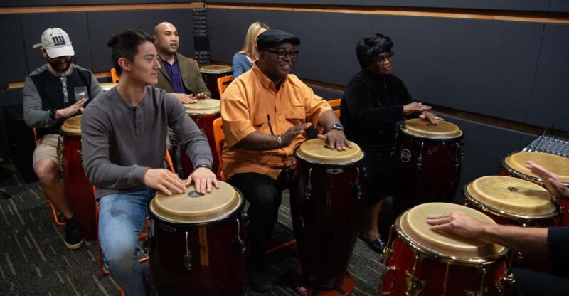 Learn To Play Congas in 15 Minutes - An In-Depth Look at the Conga Experience