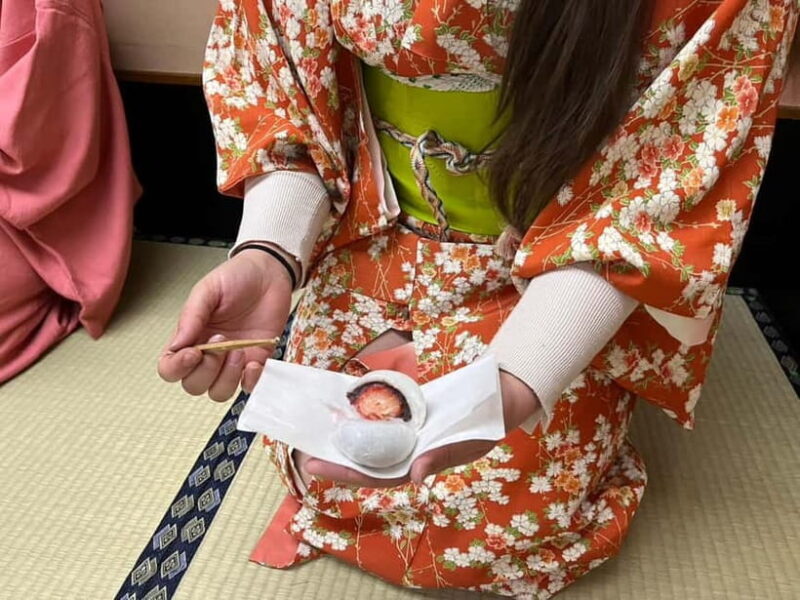 Learn Zen in a class of making Matcha tea near Osaka Castle - FAQs