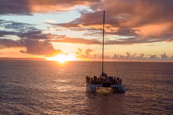 Leila Na Pali Sunset Dinner Sail - The Sum Up