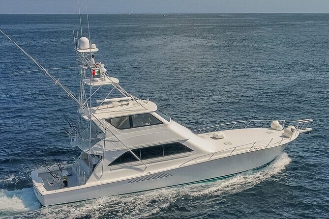 Les Is More 68ft Viking Fishing Yacht Rental - Key Points