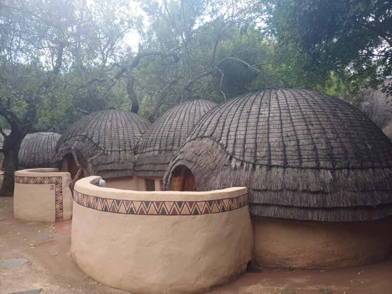 Lesedi cultural village tour - Key Points