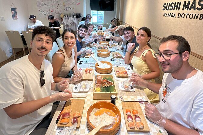 Lets be a Sushi Master in Namba! Same-day bookings welcome! - Group Size and Atmosphere