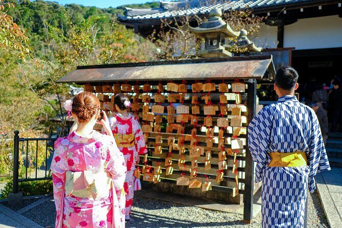 Let's enjoy wearing Kimono! Kyoto Kiyomizu Temple Short Tour - Who Will Love This Tour?