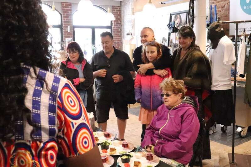 Levis: History and Food Tasting Walking Tour - A Detailed Breakdown of the Experience