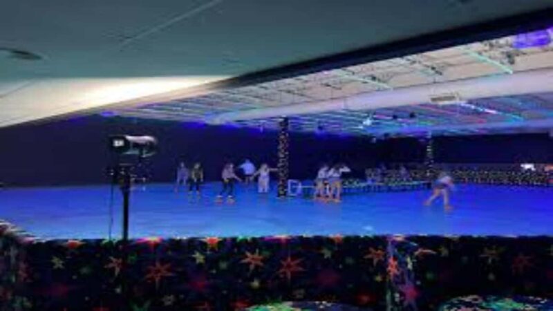 Lexington: Friction Skating Rink Entry Ticket - Who Will Love This Experience?