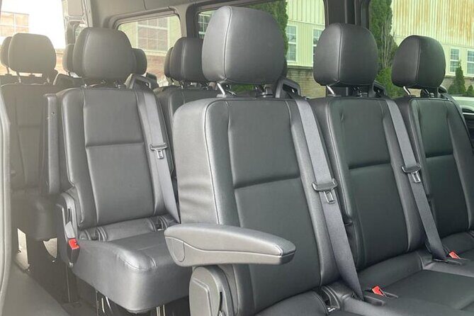 LGA/Manhattan Airport Transfer in Luxury Van-One Way Transfer. - An In-Depth Look at the Service