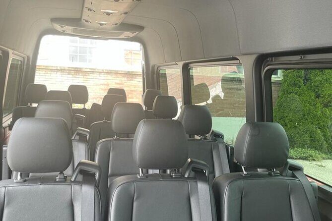 LGA/Manhattan Airport Transfer in Luxury Van-One Way Transfer. - The Itinerary and What to Expect