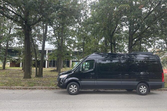 LGA/Manhattan Airport Transfer in Luxury Van-One Way Transfer. - FAQ