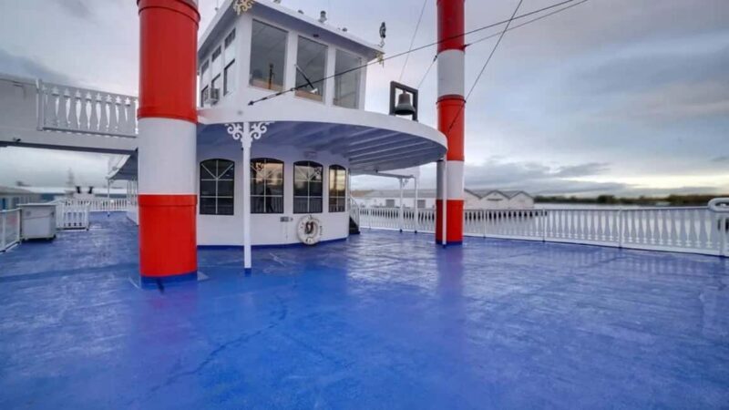 Liberty Belle NYC New Year's Eve Party - An Authentic New Year’s Eve on the Water