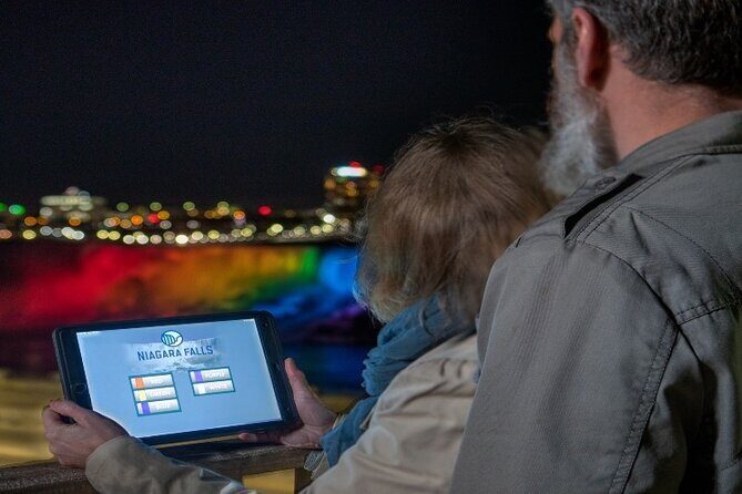 Light up The Falls Small Group Tour with Fallsview Dinner - Key Points