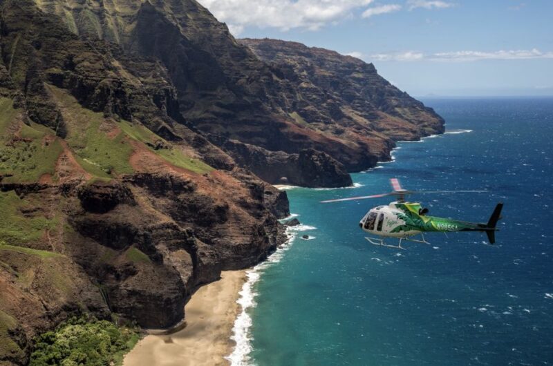Lihue: Deluxe Waterfall Safari Helicopter Tour - What to Expect on the Waterfall Safari Helikopter Tour