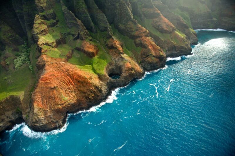 Lihue: Deluxe Waterfall Safari Helicopter Tour - Who Should Consider This Tour?