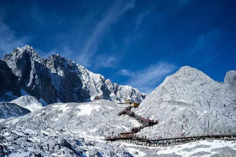Lijiang: Jade Dragon Snow Mountain and Blue Moon Valley Tour - The Authentic Experience