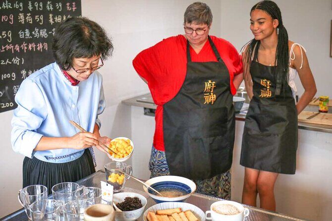 Lijiang Naxi Cuisine Cooking Class & Market Visit - Practical Details and Booking Insights