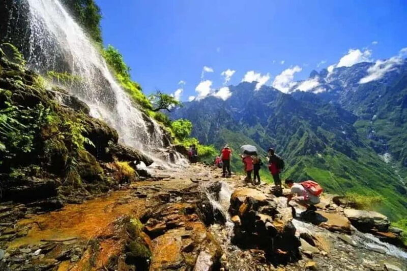 Lijiang: Tiger Leaping Gorge with Lijiang Private Tour - The Bottom Line