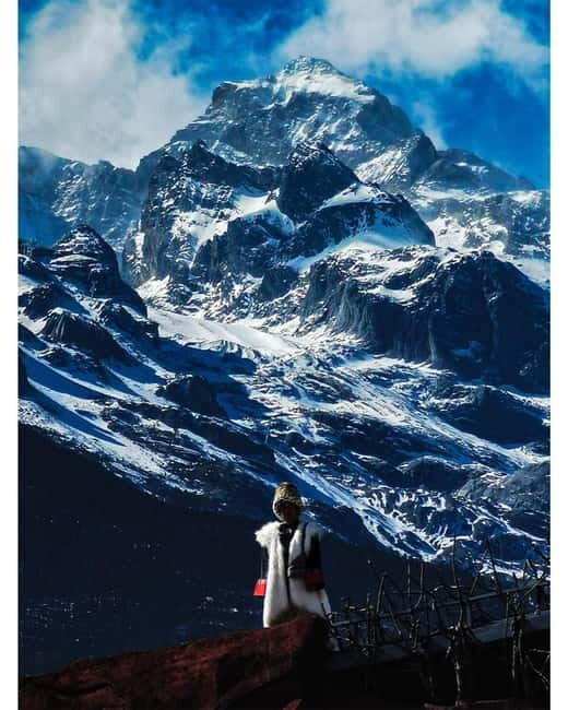 Lijiang: Yulong Snow Mountain, Blue Moon Valley & Show - Blue Moon Valley: A Mineral-Rich Wonderland