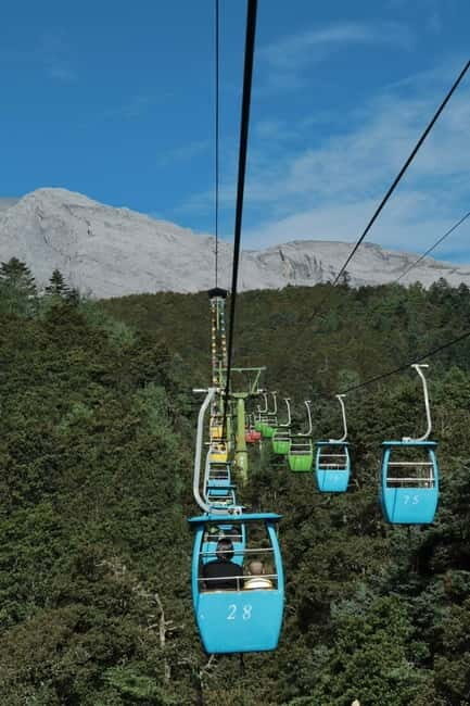 Lijiang: Yulong Snow Mountain, Blue Moon Valley & Show - The Yak Meadow Cableway: Closer to the Peaks