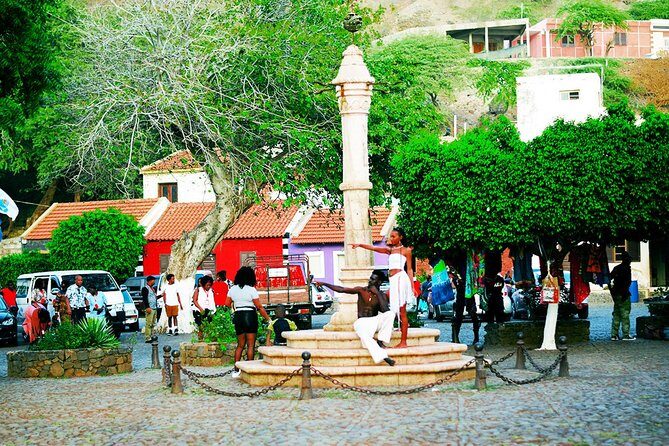 Like Locals: Praia and Cidade Velha Tour + Local Pontxi Tasting - Who Will Love This Tour?