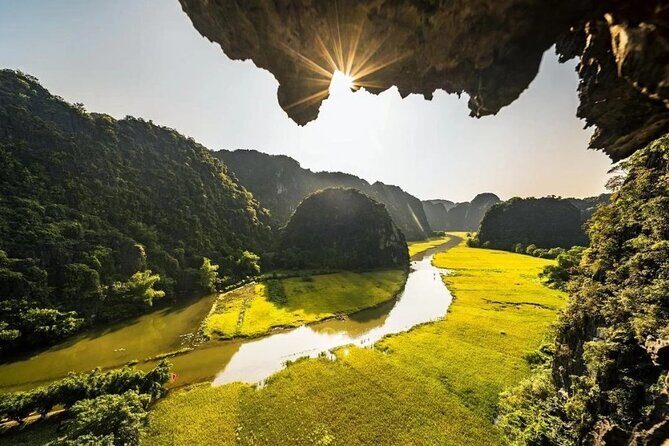 Limousine Bus from Hanoi to Ninh Binh/Tam Coc - Pricing and Value for Money