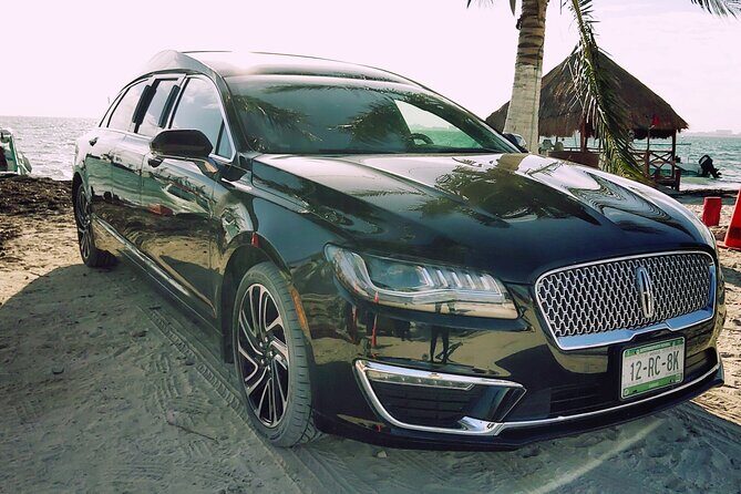 Lincoln Strecth Limousine with Wi Fi on board - The Drive from Cancun to Tulum: What to Expect