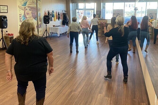 Line Dance Lesson in Nashville - Who Will Love This Tour?
