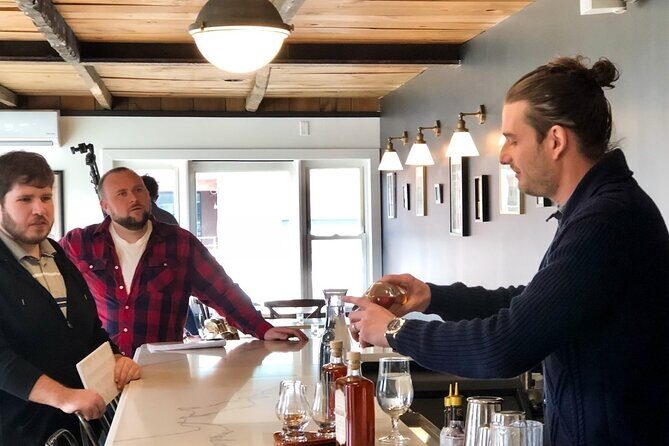 Lititz Whiskey and History Tour - Discovering Lititz: A Town with a Past as Rich as Its Spirits