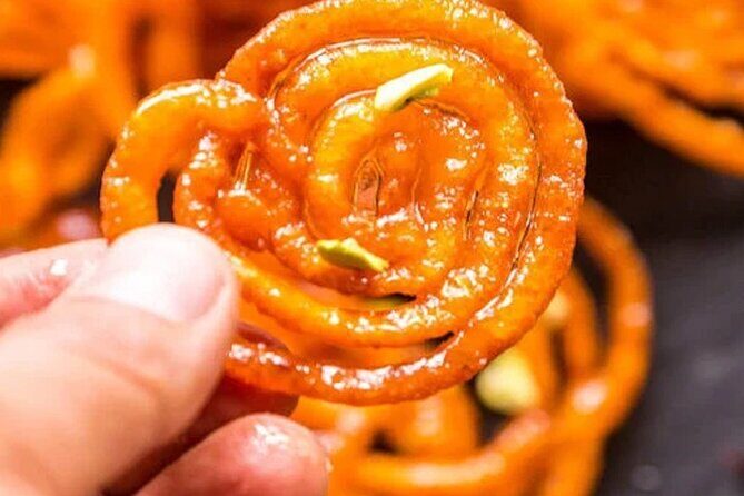 Local Delhi Food Tour with Tour Guide - walk and taste street food - What Travelers Say