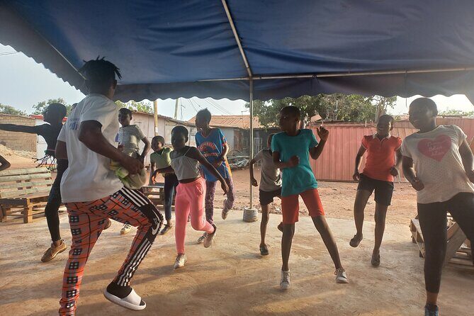 Local Ghanaian Cooking Class in Accra to help support wellness community center - Connecting the Dots: Who Will Love This?