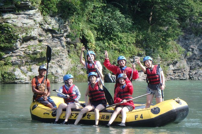 Local half past 12 meeting, rafting tour half day (3 hours) - Who Should Book This Tour?