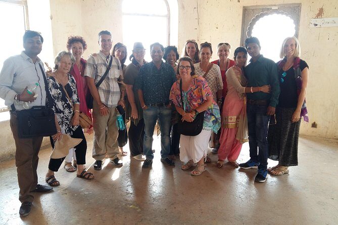 Local Sightseeing - Udaipur ," Travel With Chinmay ". - Discovering Udaipurs Key Landmarks