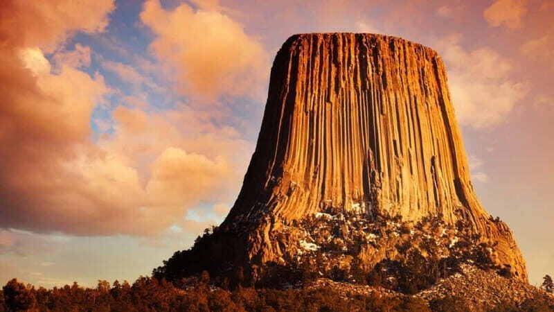 Lodging at Old Faithful Yellowstone & Grand Teton 4-Day Tour - Who Is This Tour Best For?