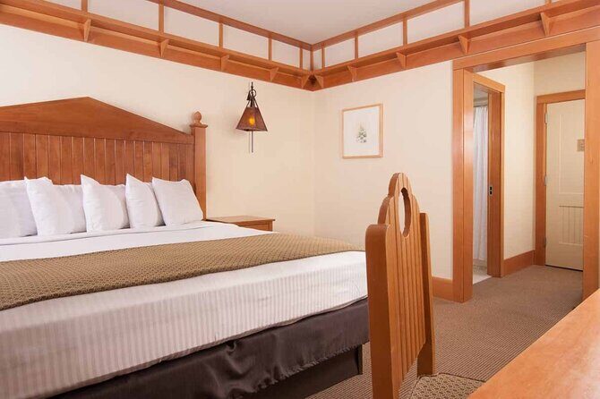 Lodging at Old Faithful-Yellowstone&Grand Teton Small Group 5-Day - Who Should Consider This Tour?