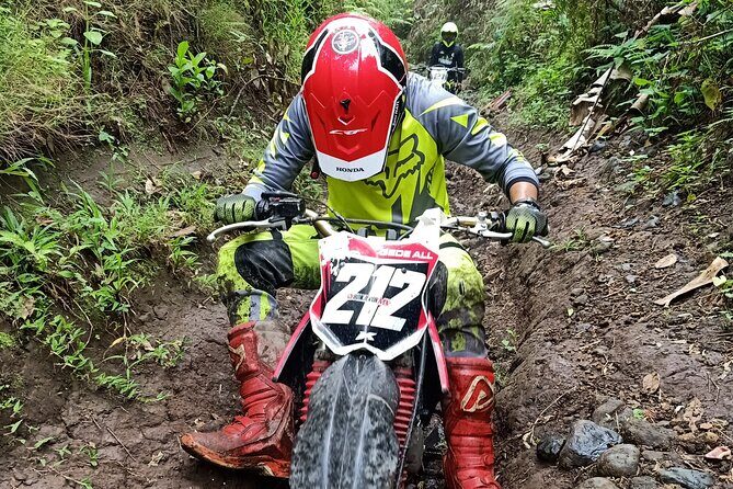 Lombok Off Road Dirt Biking and Enduro Trails Adventure - Food, Rest, and Logistics