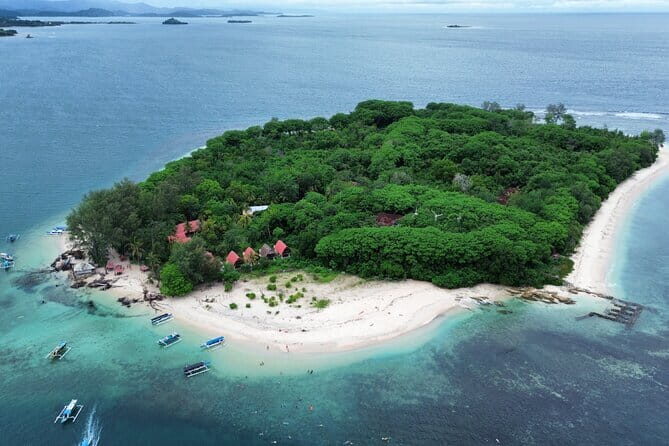 Lombok Private Tour-Car Hire With Full day Customize Trip - Who Will Love This Tour?