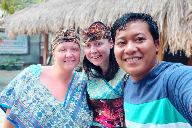 Lombok Private Tour Waterfall And Traditional Village Including Beach - FAQ