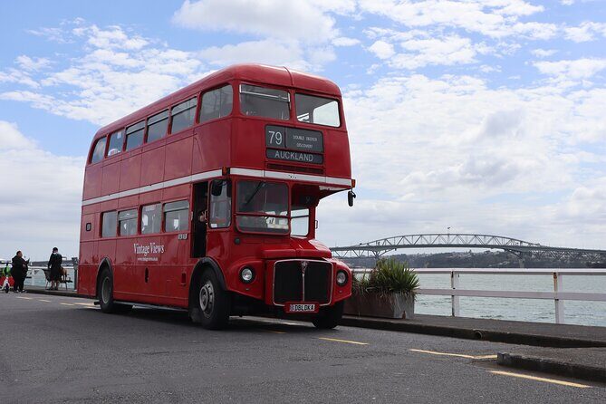 London Routemaster Double Decker Auckland Discovery - Key Points