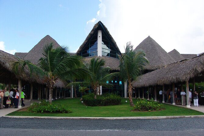 Lopesan Costa Bávaro-Punta Cana Airport Transfer - What to Expect from the Lopesan Costa Bávaro-Punta Cana Airport Transfer