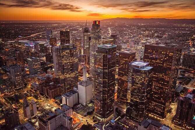 Los Angeles Airport LAX Transfer to Long Beach Hollywood Irvine - The Drive: Comfort and Traffic
