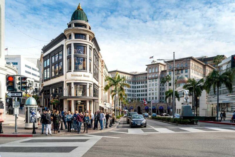 Los Angeles: Celebrity Homes and Movie Scenes Bus Tour - FAQ