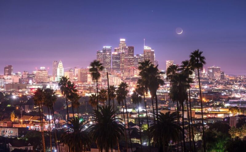 Los Angeles: Hollywood Night Tour with Griffith Observatory - An Authentic Hollywood Experience in just 90 Minutes