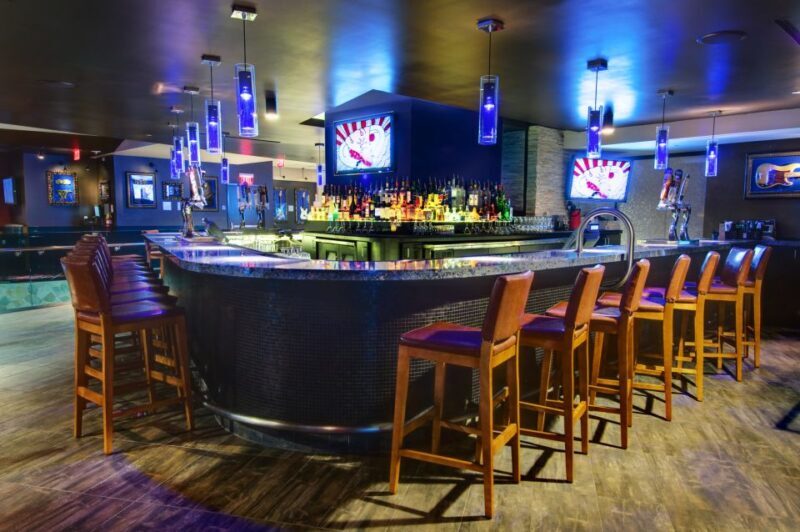 Los Angeles: Meal at the Hard Rock Cafe Hollywood - The Sum Up