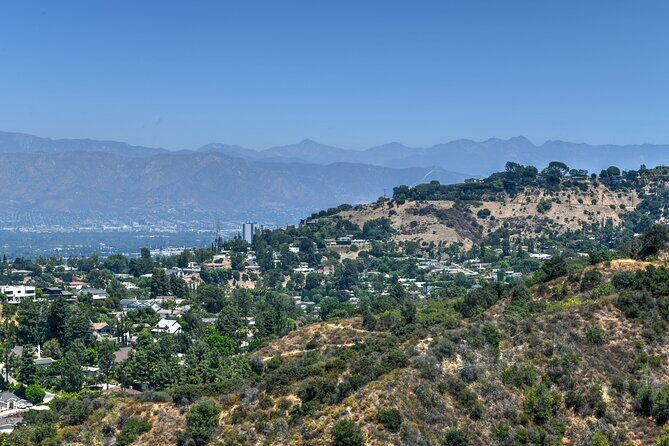 Los Angeles Private Mulholland Drive Scenic and Santa Monica Tour - Who Should Consider This Tour?