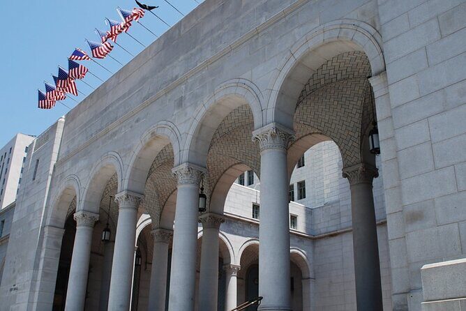 Los Angeles Scavenger Hunt and Sights Self-Guided Tour - Exploring LA Through a Different Lens