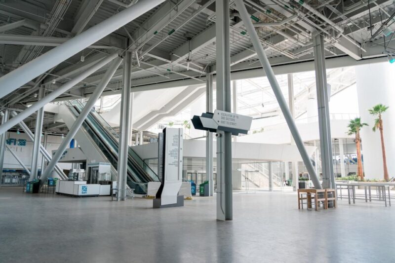 Los Angeles: SoFi Stadium Immersive Behind-the-Scenes Tour - Accessibility and Practical Details