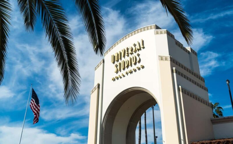Los Angeles: Universal Studios Entry with Hollywood Bus Tour - Key Points