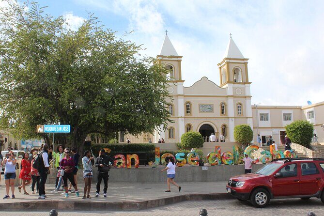 Los Cabos Luxury Tesla Transfer from Airport to San José del Cabo Area - Why Consider This Tesla Transfer?
