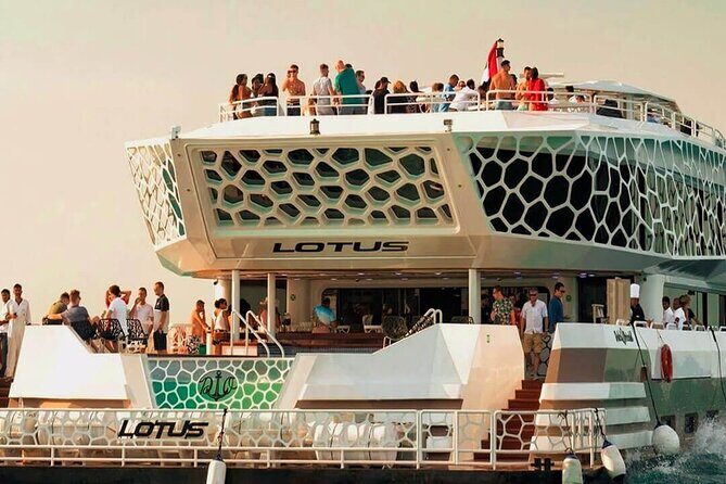Lotus Mega Yacht 3 Hours Dinner Cruise with Transfers Option - Key Points