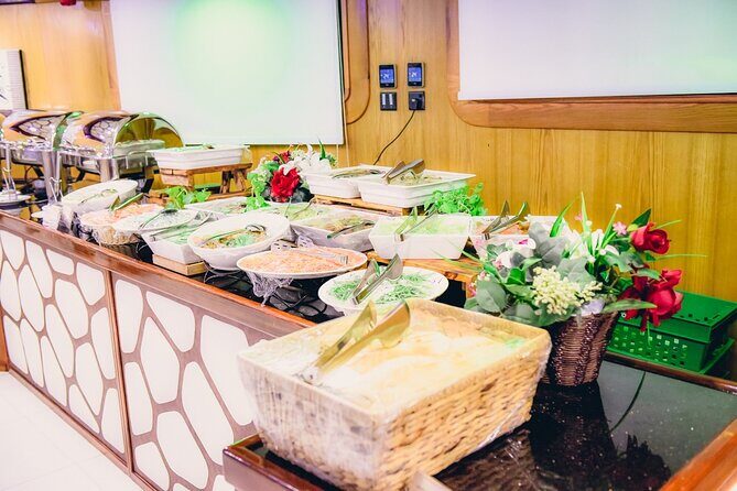 Lotus Mega Yatch Dinner Cruise Dubai With Transfers Optional - Final Thoughts