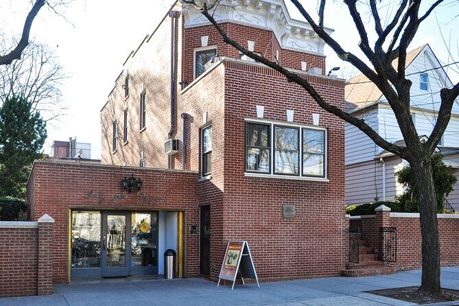 Louis Armstrong and Jazz Private Walking Tour with Concert - Frequently Asked Questions